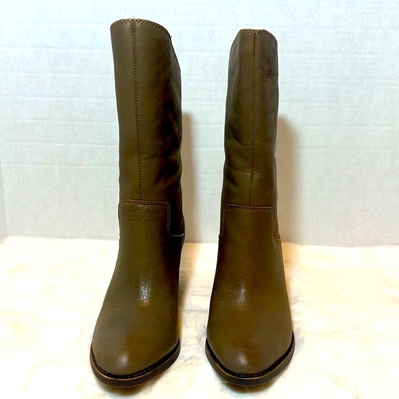 Lucky Brand Embrleigh Women’s Midcalf Boot with stacked heel, taupe, size 7.5 - Picture 3 of 17